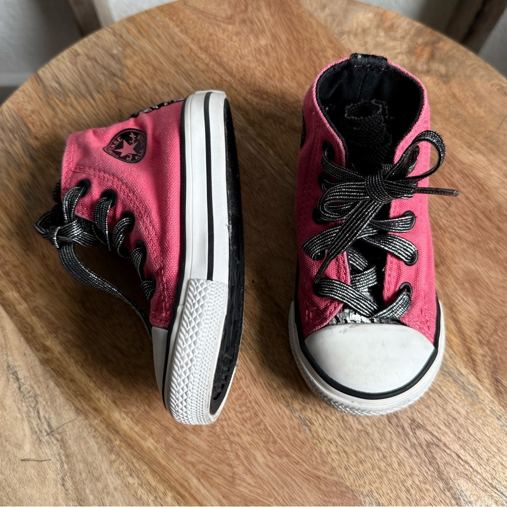Converse Party Flower Hi Top Chuck Taylors Baby Girl sz: 6